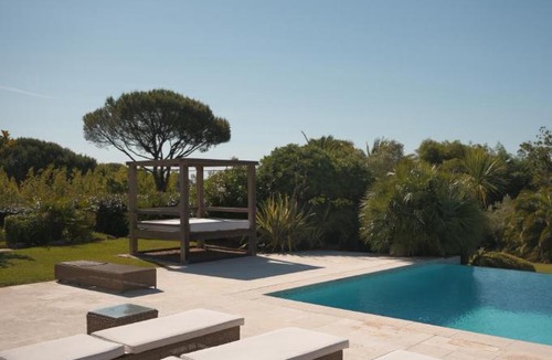 Ramatuelle Villa | Luxury Mediterranean Villa with Pool & Helipad