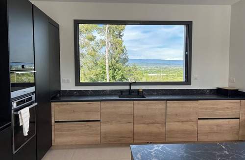 Carpentras Villa | Magnificent modern villa with swimming pool and breathtaking view of Mont Ventoux