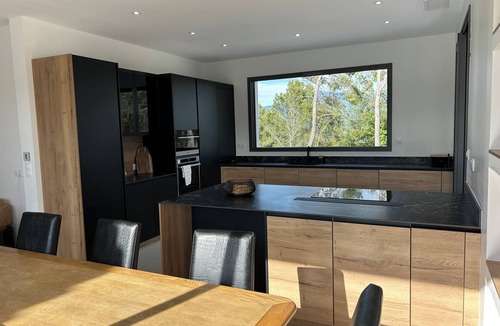 Carpentras Villa | Magnificent modern villa with swimming pool and breathtaking view of Mont Ventoux