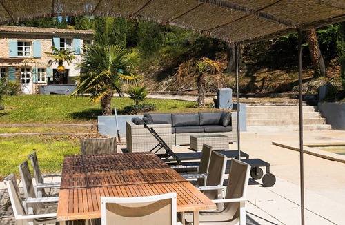 Crillon-le-Brave House | Magnificent restored farmhouse in Crillon-le-Brave with swimming pool