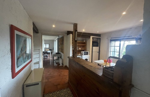Simiane-Collongue House | Maison au calme sous les pins.