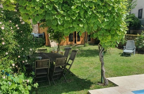 Saint-Rome-de-Tarn House | Maison Avec Jardin Dans Village, Proche de la Base Nautique