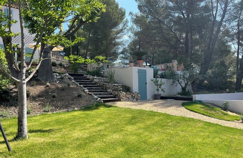 Ventabren Villa | Maison Avec Jardin en Terrasse