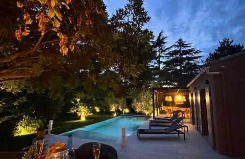 Cassis House | Maison avec piscine au coeur d'un magnifique jardin arboré à deux pas du centre