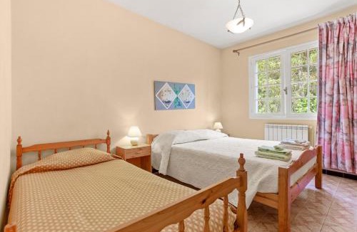 Meounes-les-Montrieux Apartment | Maison Bosco