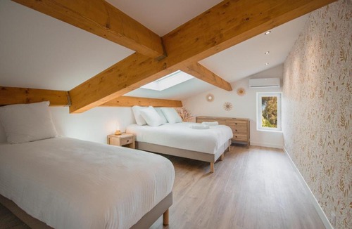 Bouc-Bel-Air House | Maison Bouc-Bel-Air