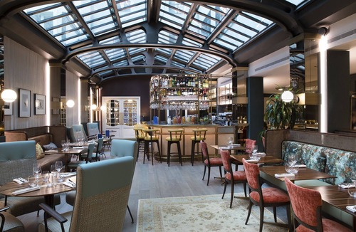 Quartier de la Roquette Hotel | Maison Breguet