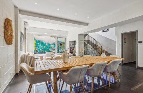 Charpennes - Charmettes Villa | Maison d'exception au coeur de Lyon avec piscine