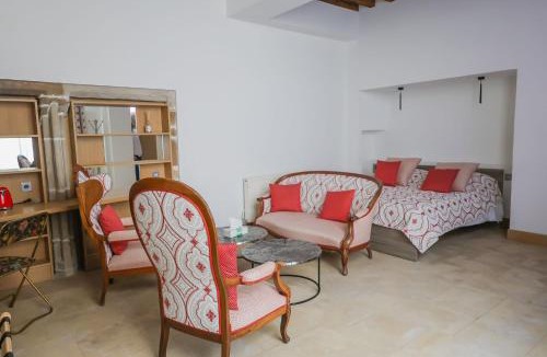 Valence Bed & Breakfast | Maison de la Pra