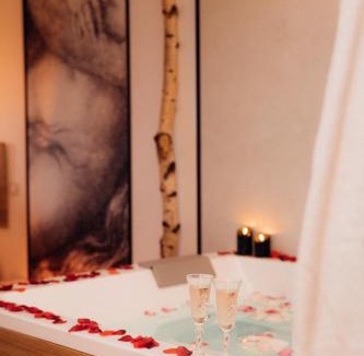 Coudoux House | Maison Florence Ivakno