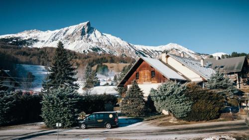 Laye Apartment | Maison L'Aiguille - chambres hôtes & 2 appartements indépendant