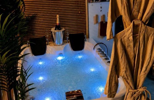 Grenoble City Centre Villa | Maison LOVEROOM 70m2 L'entre Nous