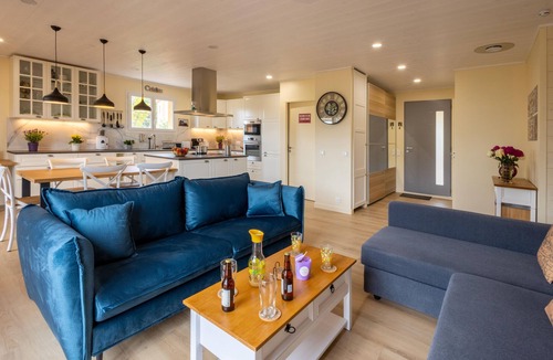 Saint-Saturnin-les-Apt House | Maison Neuve au Coeur du Luberon Pour 6 Personnes, Climatisation,wifi