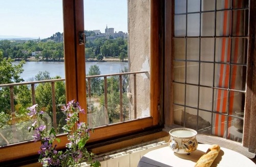 Villeneuve-les-Avignon Bed & Breakfast | Maison Orsini