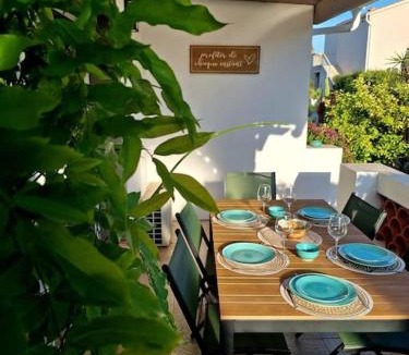 Sanary-sur-Mer House | Maison Villa 8min à pied port et plages