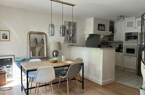 Eguilles Villa | Maison village provençal