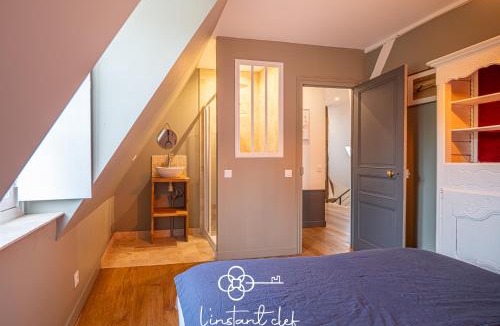 Coulaines House | Manoir d'Exception - 18 Personnes - Piscine chauffée, Baby-Foot & Tapis de Course