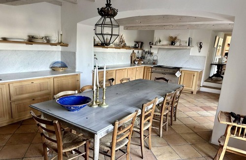 Saint-Romain-en-Viennois Villa | Mansion in Vaison-la-Romaine with Private Pool