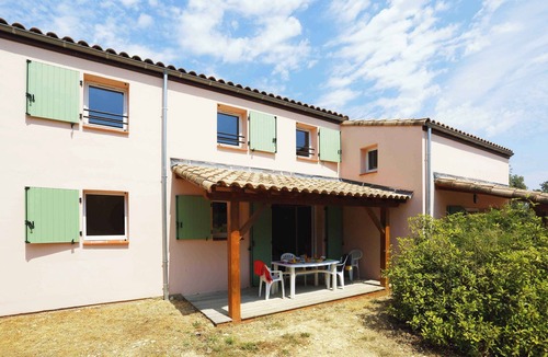 Sauve House | Mas Cévenols au cœur d’un domaine | Accès piscines