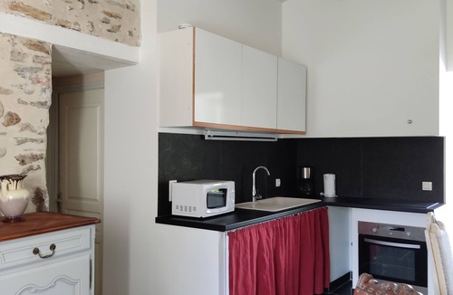 Gagnieres Apartment | Mas de la Chataigneraie: Lavandin vacation rental with shared pool near Vallon-Pont-d'Arc