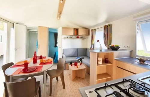 Tulette House | Mobil-home Confort 33m² 3 bedrooms - semi-covered terrace - air conditioning 6 people