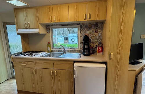 Prats-de-Mollo-la-Preste House | Mobile home at Camping Sant Marti. Near Amélie les bains. Pets allowed.