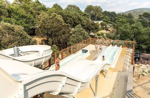 Montpezat House | Mobile Home | Premium | 3 Bedrooms | 6 Guests | Lounge Terrace | A/C