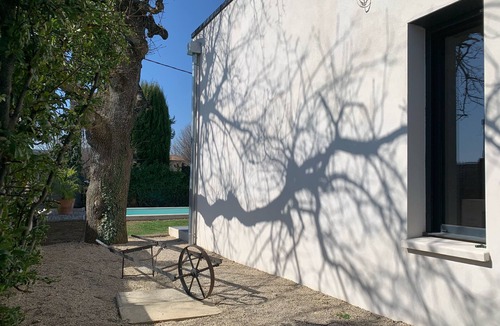 Saint-Marcellin-les-Vaison House | MODERN DETACHED VILLA WITH VIEWS OF MONT VENTOUX