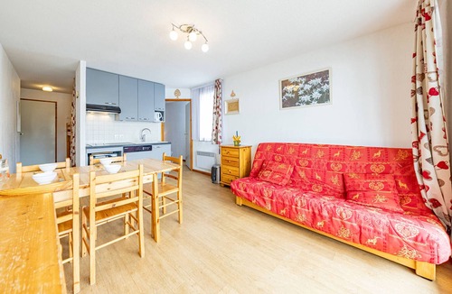 Saint-Francois-Longchamp Apartment | Modern 2-bedroom apt, sleeps 6, ski-in ski-out, center location