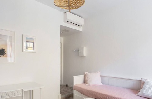 Lepante Quarter Apartment | Modern studio in Central Nice, close to Jean Médecin and station - Welkeys