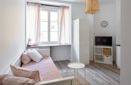 Lepante Quarter Apartment | Modern studio in Central Nice, close to Jean Médecin and station - Welkeys