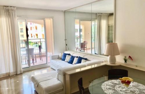Fontvieille Apartment | Monaco Fontvieille elegant apt - Luxury Terrace & Pool - Garden View