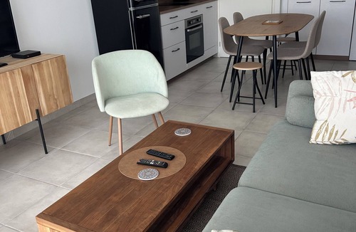 Clermont-l'Herault Apartment | Natura residence near salagou