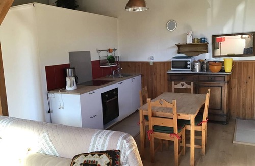 Castelnau-le-Lez House | Near Montpellier apartment with swimming pool