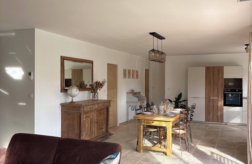 Sablet House | NEW 2026:COMFORTABLE AIR-CONDITIONED HOUSE, PRIVATE POOL, CLOSE TO THE VILLAGE