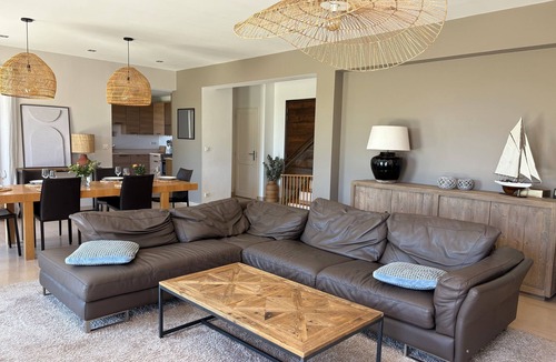 Biot Villa | NEW: Magnificent Panoramic Sea View and Pool, in Nature