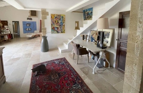 Rognes Villa | New. Villa with view in the middle of nature