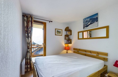 La Rosiere Apartment | NICE 1 ROOM APARTMENT