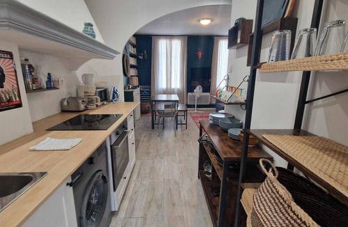 Les Chutes Lavie Apartment | Nice air-conditioned T2 with garden