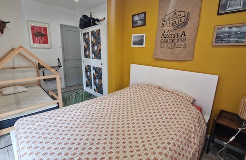 Les Chutes Lavie Apartment | Nice air-conditioned T2 with garden