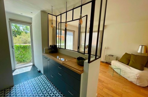 Mont Boron Apartment | Nice Ambiance #2- Comfort Luminous with Large Terrasse by the Port of Nice