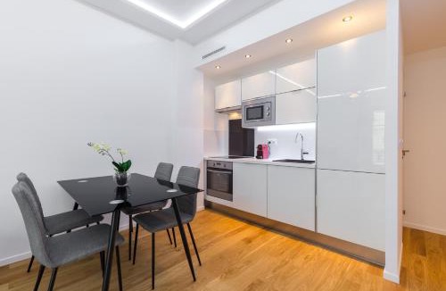Nice City Centre Apartment | Nice Beach - Promenade Des Anglais
