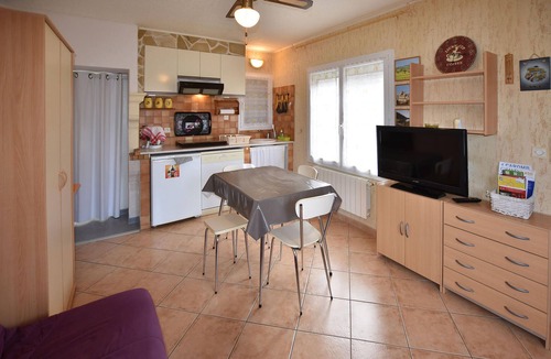 Caromb House | Nice home in Caromb with private swimming pool, can be inside or outside