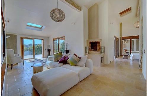 Grasse Villa | Olive tree garden villa with heated swimming pool and jacuzzi