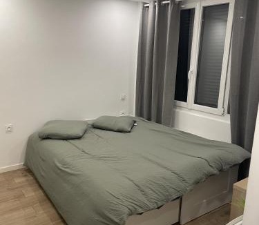 Argenteuil Bed & Breakfast | Olivia