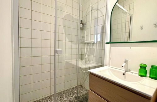 Quartier Chorier-Berriat Apartment | "Orange pastel" T2 renovated Grenoble - Gare & Centre