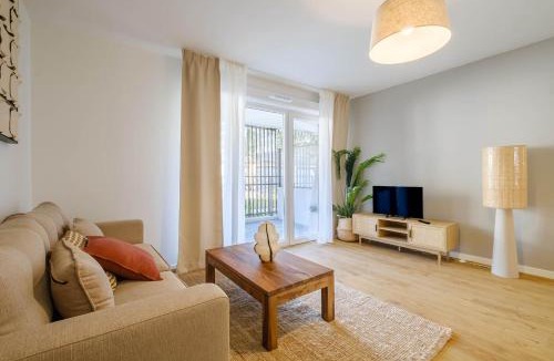 La Garde Apartment | OVELIA La Garde - Le Mas des Oliviers