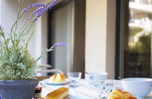 Jean-Medecin Apartment | PALAIS LIBERTE AP1088 by RIVIERA HOLIDAY HOMES