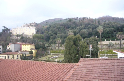 Collodi Apartment | panoramic, front Collodi Garden