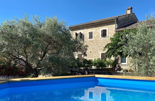 Maubec House | Part of Résidence Lou Boulidou, former vineyard, now unique vacation rentals.